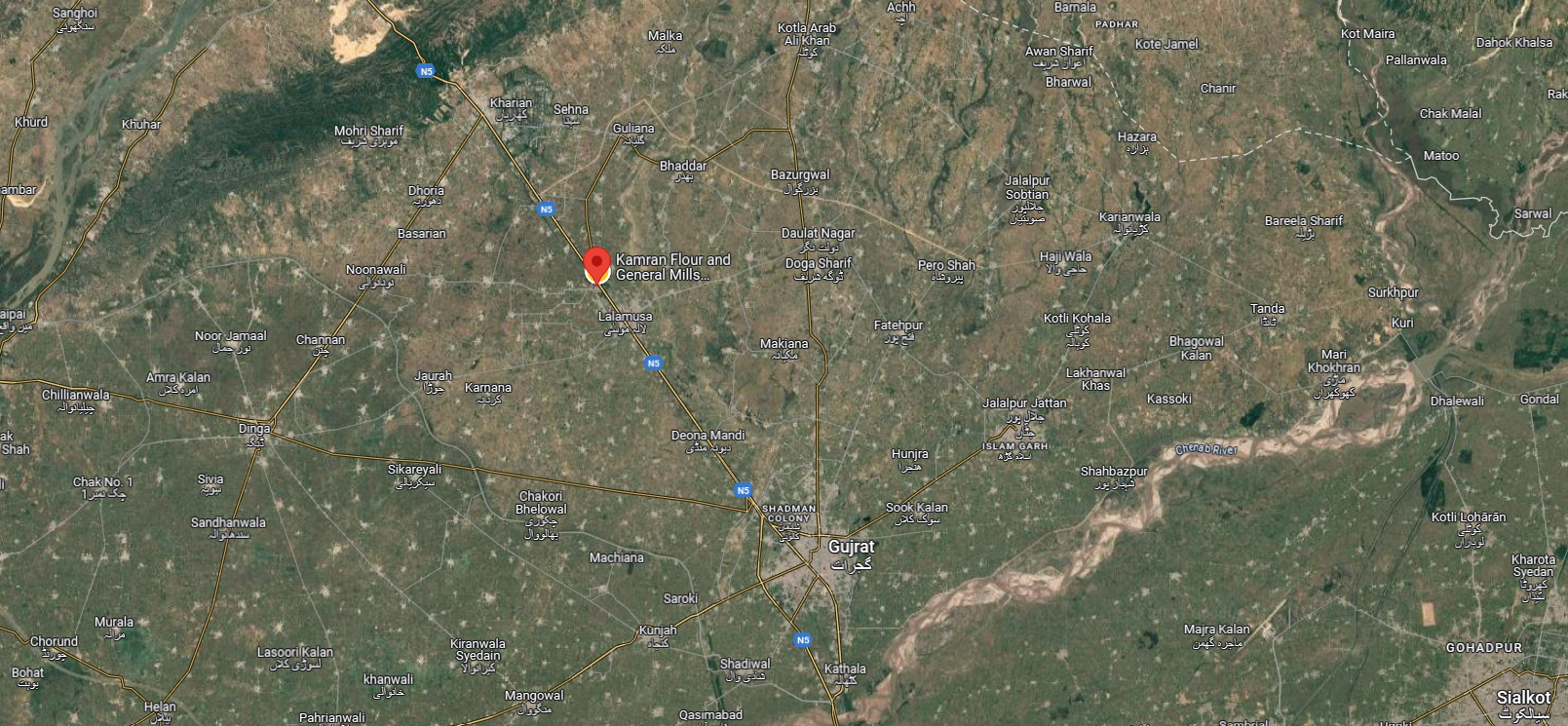 www.google.com/maps/place/Kamran+Flour+and+General+Mills+Subsidiary+of+Janjua's+Pvt+Ltd/@32.7130147,73.8252757,57496m/data=!3m1!1e3!4m6!3m5!1s0x391f0989b6de67eb:0x56eb9b4a818d9002!8m2!3d32.7202866!4d73.9377776!16s%2Fg%2F11r8y2gjh?entry=ttu&g_ep=EgoyMDI1MDcwNy4wIKXMDSoASAFQAw%3D%3D
